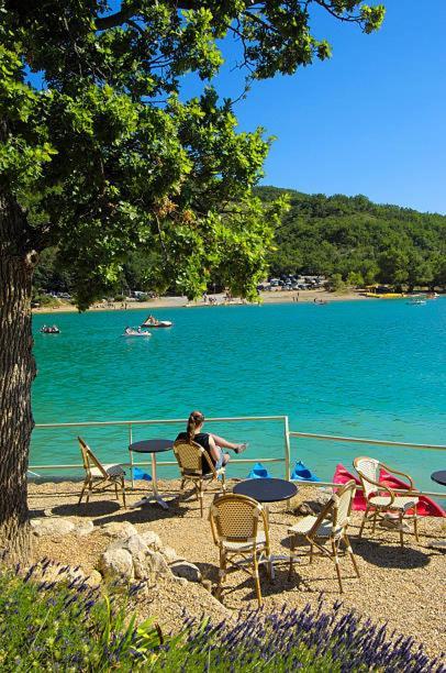Mobilhome 4/5 P /Gorges Du Verdon / Tout Equipe / / Tout Confort / Refait A Neuf / Lac De Ste Croix A Proximite Sainte-Croix-de-Verdon Exterior foto